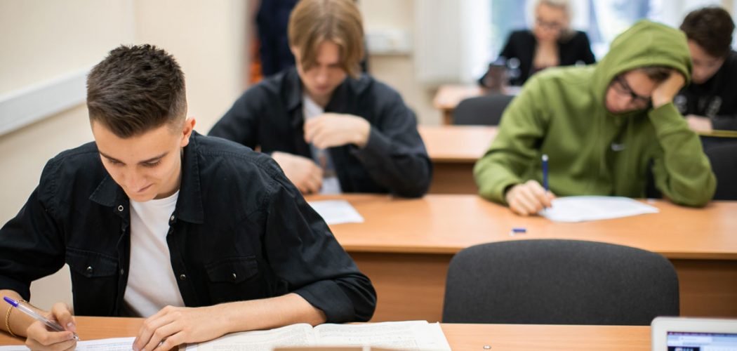 Как с помощью курсов готовиться к ЕГЭ?