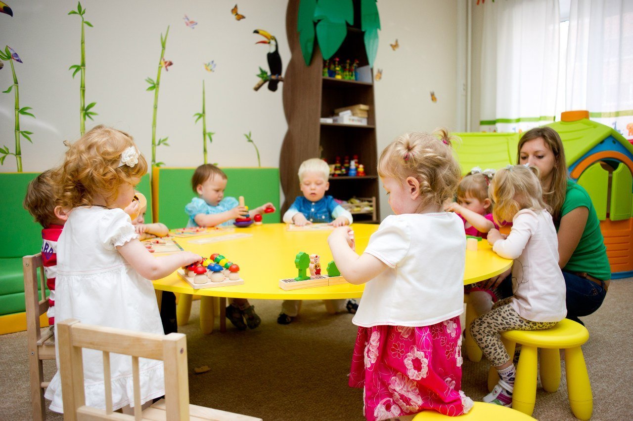 Преимущества выбора частного детского сада: индивидуальный подход и комфортная среда воспитания
