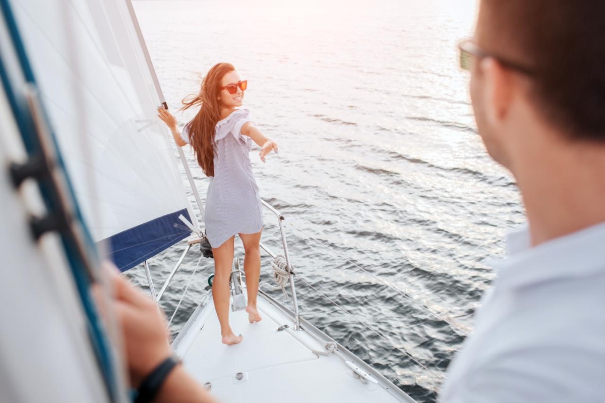 Терапия открытым морем: как яхтинг снимает стресс и снижает кортизол у жителей мегаполисов