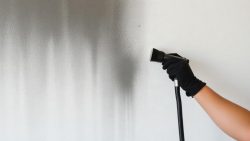 Копоть на стенах: простой и умный клининг, который возвращает дому чистый вид